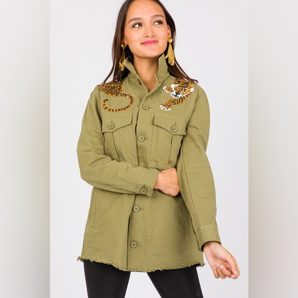 {SOLD} SEQUIN TIGER CARGO POCKET FRONT UTILITY JACKET - OLIVE - Picture 9 of 12